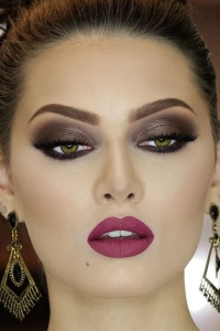 макияж smokey eyes