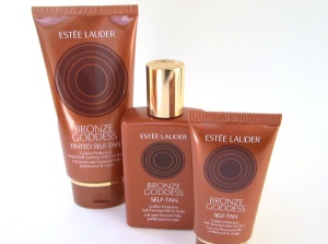 Средства для автозагара Bronze Goddess от Estee Lauder