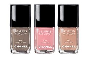 Chanel выпускает новую осеннюю коллекцию лаков для ногтей 