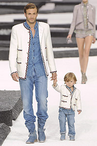 мужские джинсы сезон 2011 Chanel