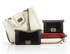 Дом Chanel представил коллекцию дамских сумочек Boy 