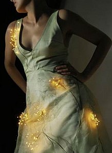 Хай-тек в моде: «электронное» платье Flare