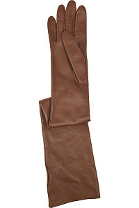 Lanvin: длинные перчатки могут быть кожаными