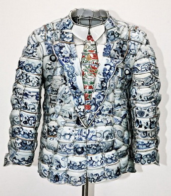 Фарфоровые рубашки-поло - новый эксклюзив от Lacoste и китайского художника