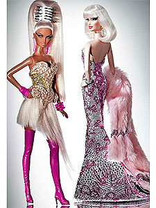 Модный бренд The Blonds выпустил «дизайнерских» Барби