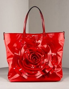 «Цветочная» сумка Valentino