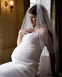 короткие свадебные платья для беременных выбор