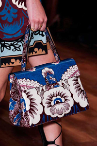 дизайнерские сумки весны 2015 Valentino