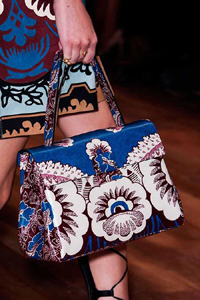 дизайнерские сумки весны 2015 Valentino дизайнерские сумки весны 2015 Valentino