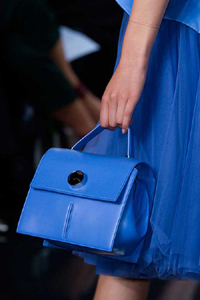 дизайнерские сумки весны 2015 Christopher Kane дизайнерские сумки весны 2015 Christopher Kane