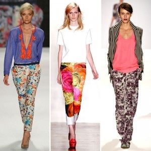цветочный принт на брюках тенденции 2012 года