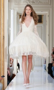 пышные короткие свадебные платья тенденции моды 2013 Delphine Manivet
