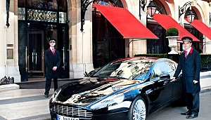 Aston Martin предлагает бесплатные услуги постояльцам Hotel Plaza Athenee