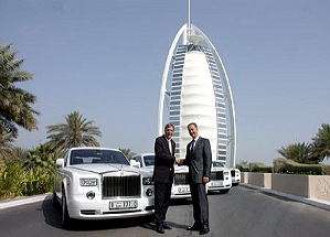 Отель Burj Al Arab обзавелся 4 автомобилями Rolls-Royce