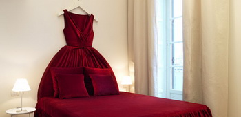 Отель Maison Moschino открывает двери в фантастический мир