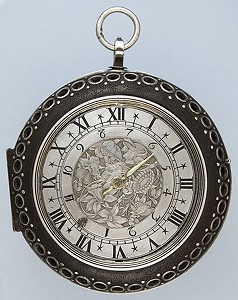 На интернет-аукцион выставлены часы XVII века в отличном состоянии 