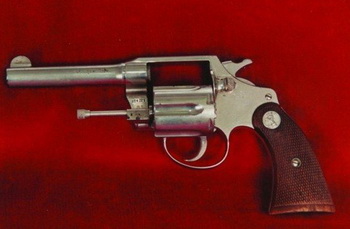 Пистолет Аль Капоне выставлен на интернет-аукцион