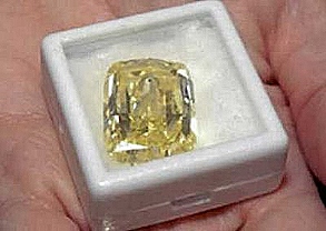 Правительство США обзавелось желтым 43,5-каратным бриллиантом