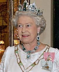 Елизавета II откроет выставку семейных драгоценностей к юбилею царствования