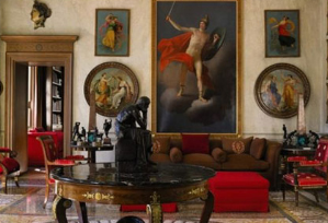 Sotheby’s устраивает аукцион имущества Джанни Версаче