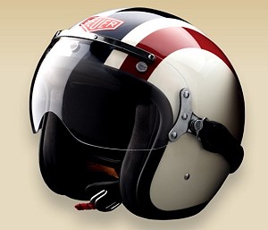 Мотоциклетный шлем от TAG Heuer