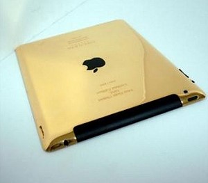 Компания Gold & Co London представила золотую версию iPad 2