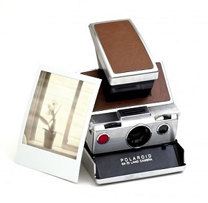 Оригинальные фотоаппараты Polaroid SX-70 снова в продаже