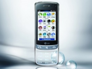 LG представила полностью прозрачный мобильный телефон LG GD900