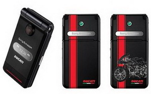 Sony Ericsson мобильный телефон Ducati Z770