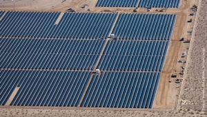 В Китае построят крупнейшую в мире солнечную электростанцию