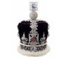 На аукцион выставлена копия короны английской королевы Елизаветы